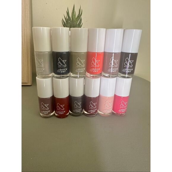 Olive and June 12x Quick Dry Nail Polish Multiple Colors Assorted New - Picture 1 of 3